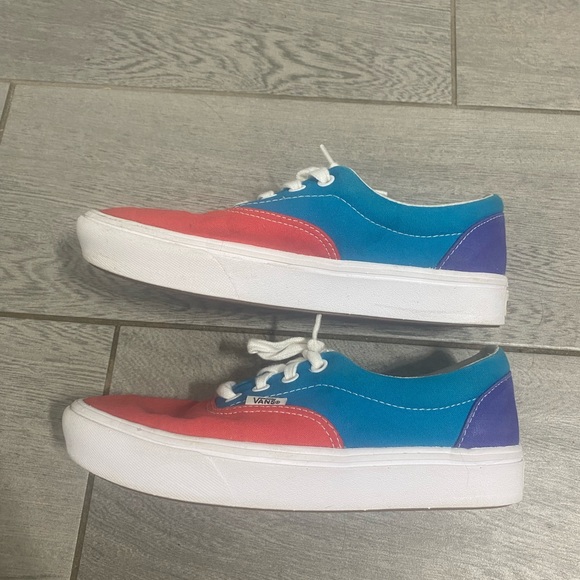 Vans shoes - Picture 8 of 9